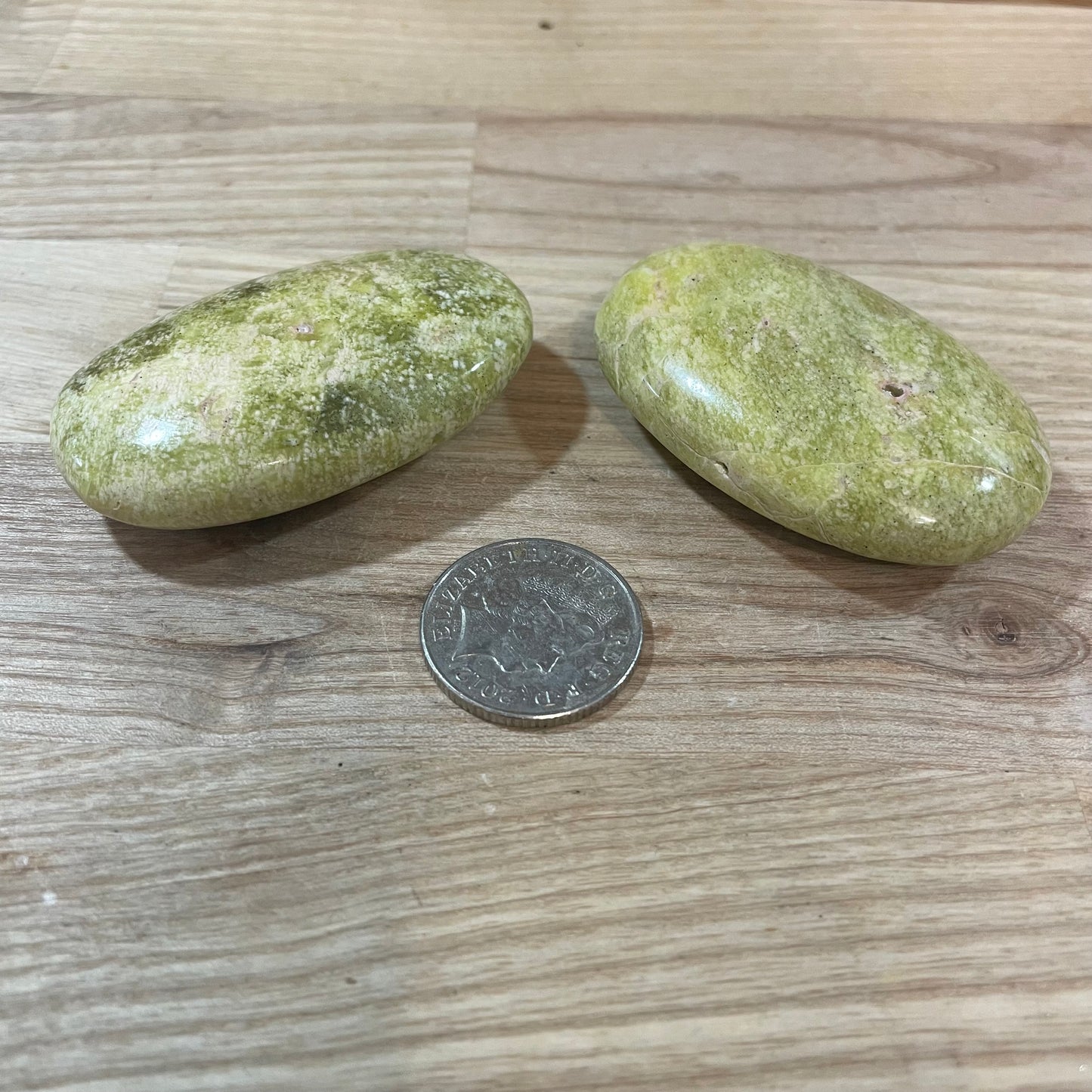 Serpentine Palmstone