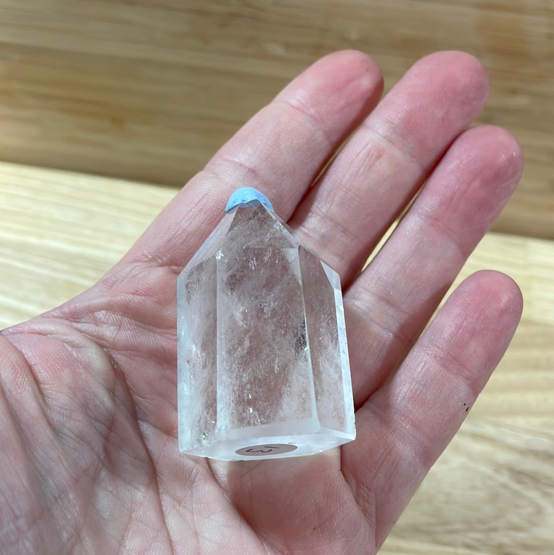 Clear Quartz Points <£20