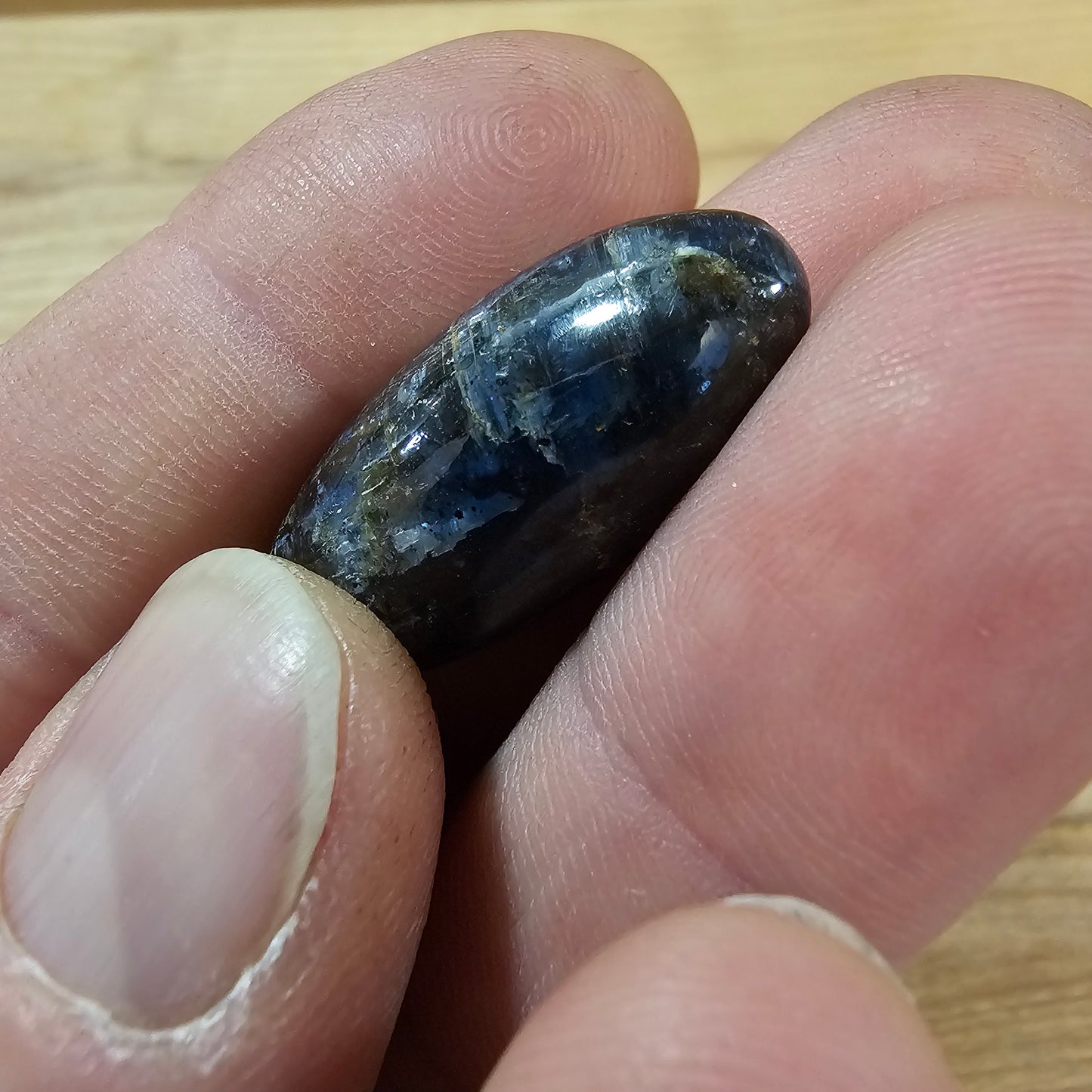 Kyanite Linghams
