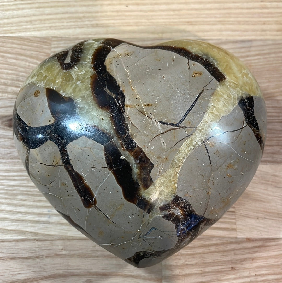 Septarian Heart Large (1kg+)