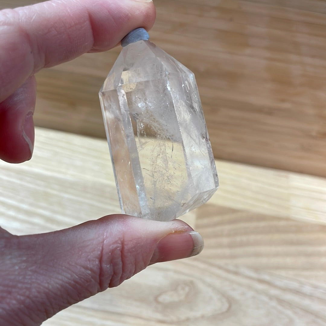 Clear Quartz Points <£20