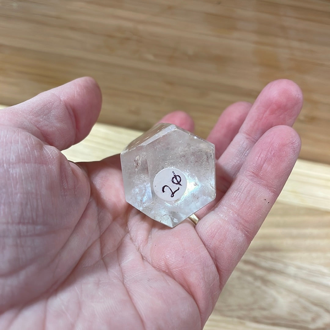 Clear Quartz Points <£20