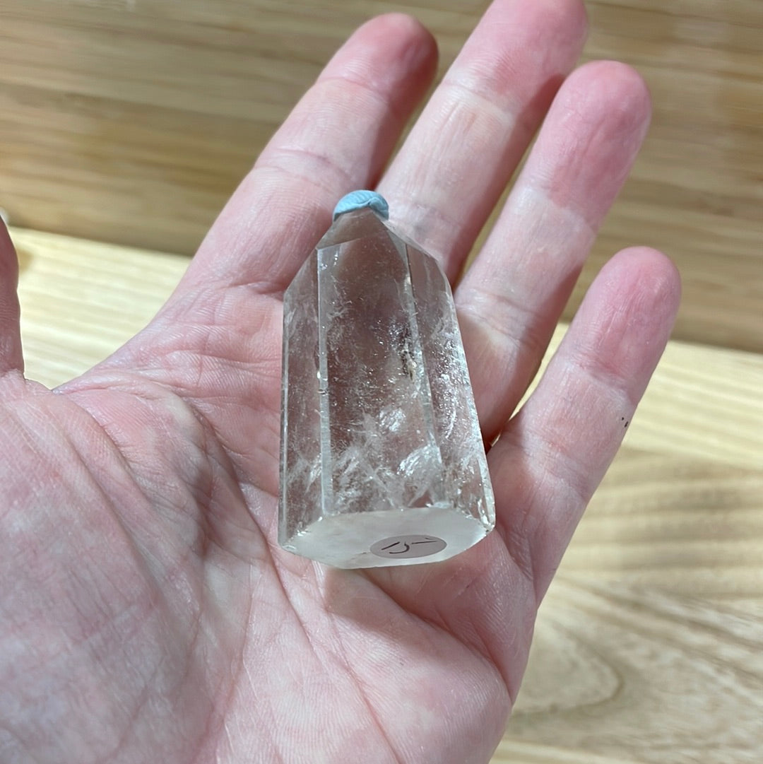 Clear Quartz Points <£20
