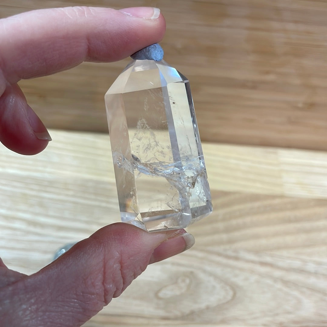 Clear Quartz Points <£20