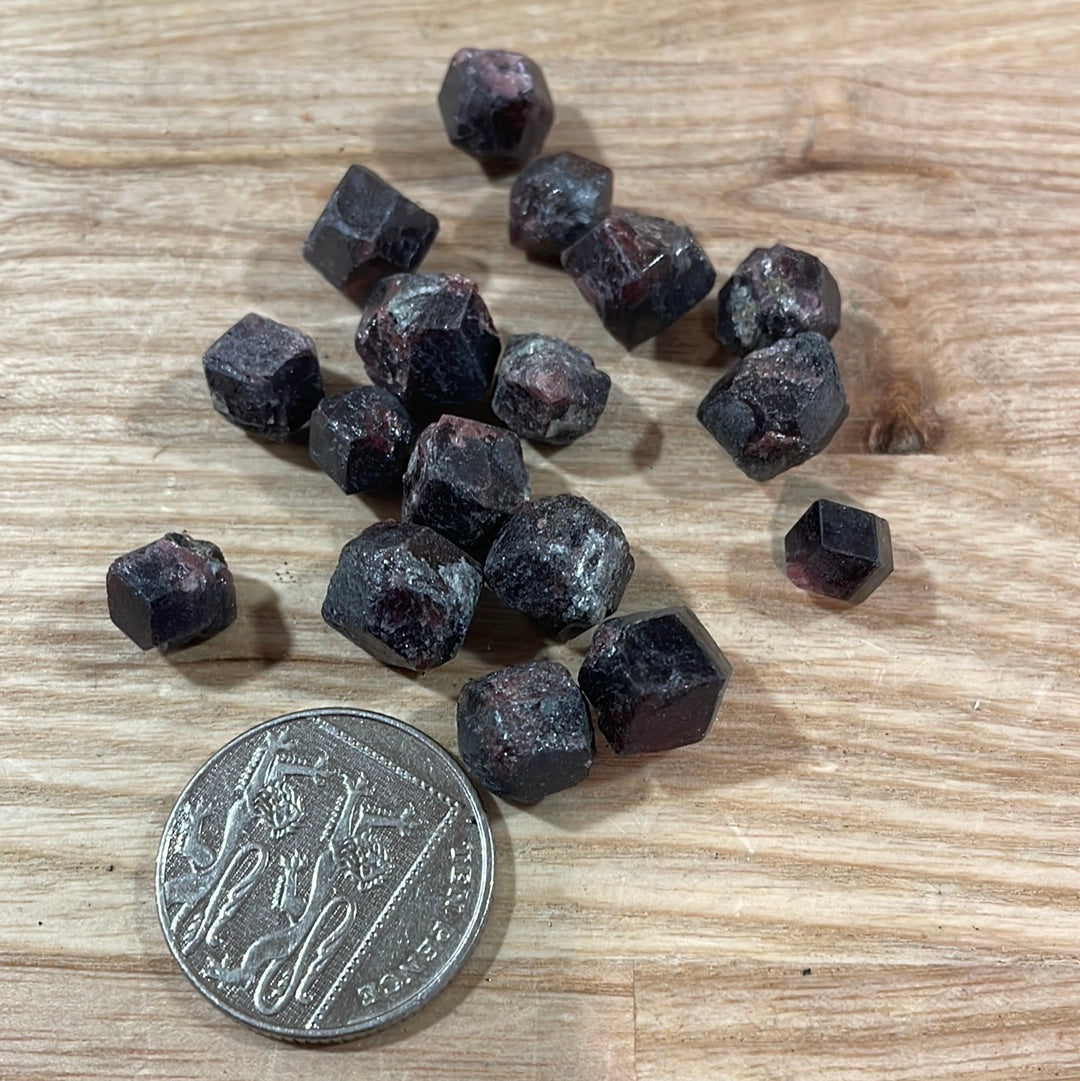Garnet Tumblestones - Raw