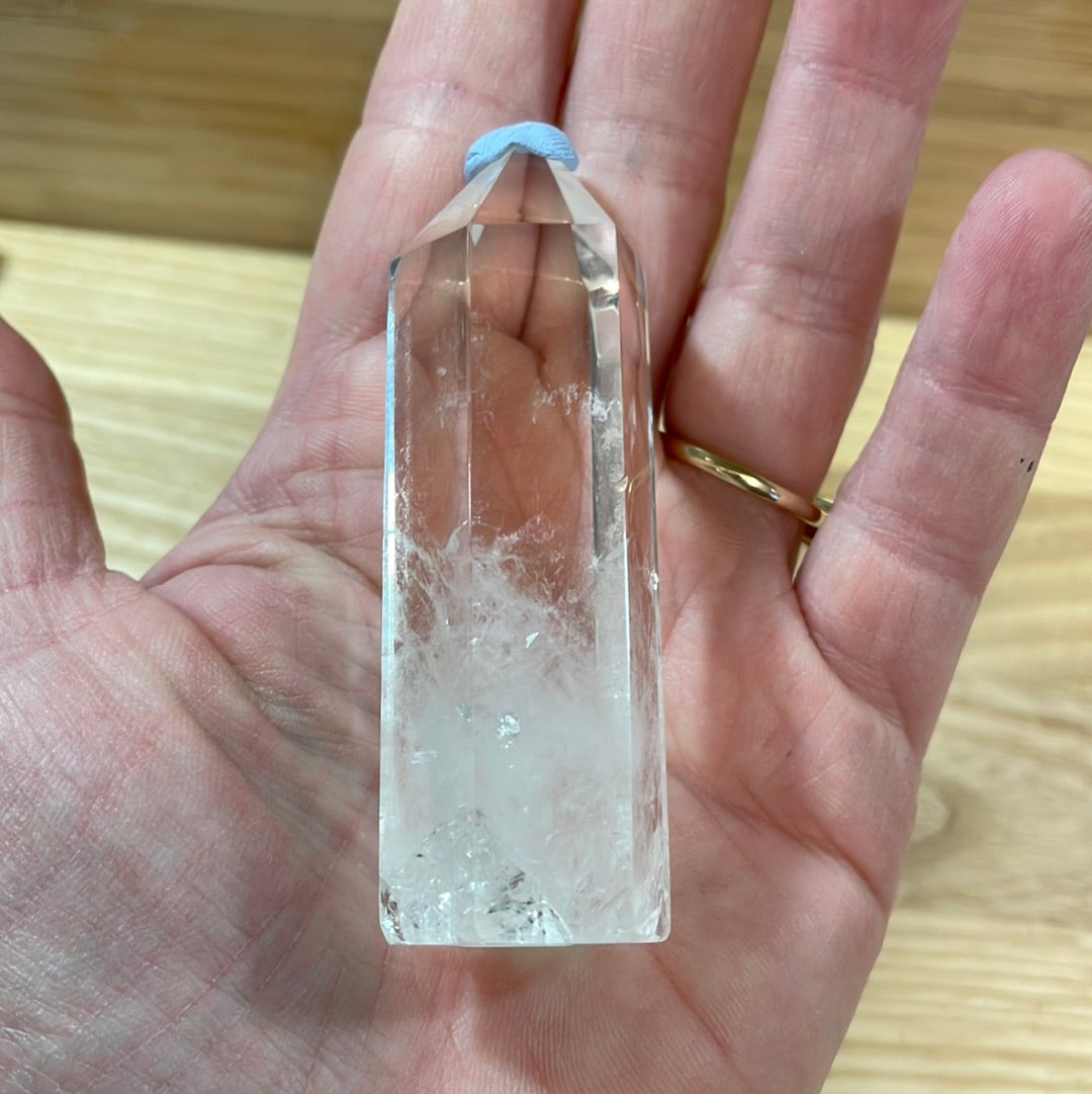 Clear Quartz Points <£20