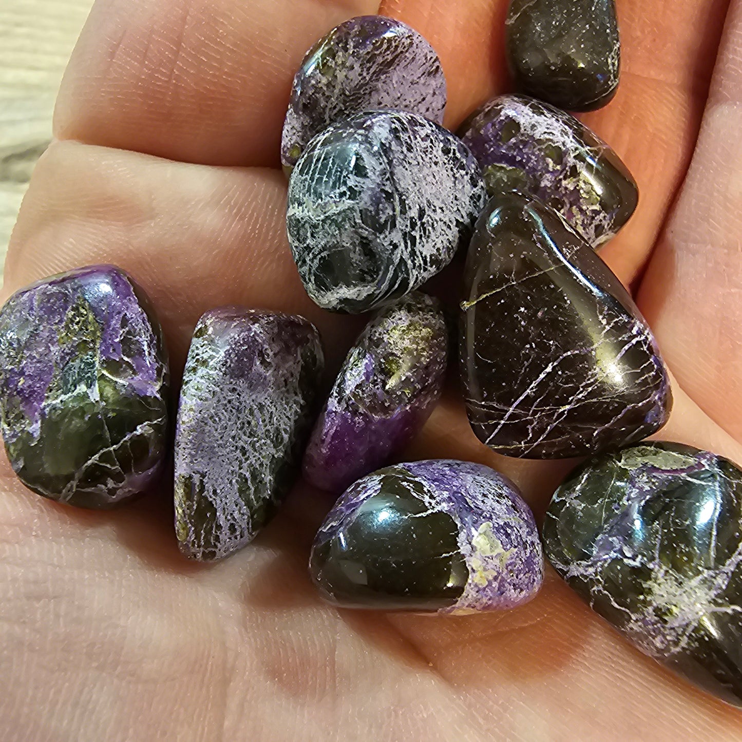 Atlantisite Tumblestone