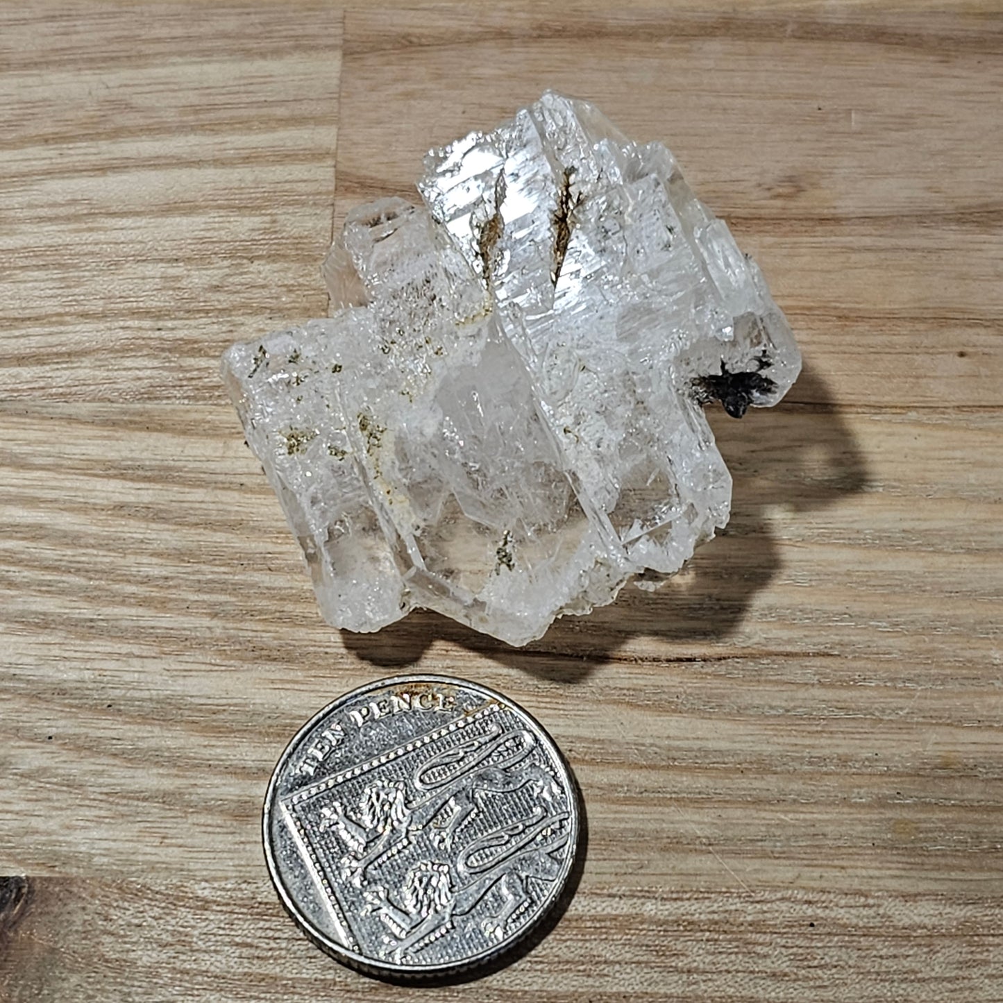 Brookite In Quartz