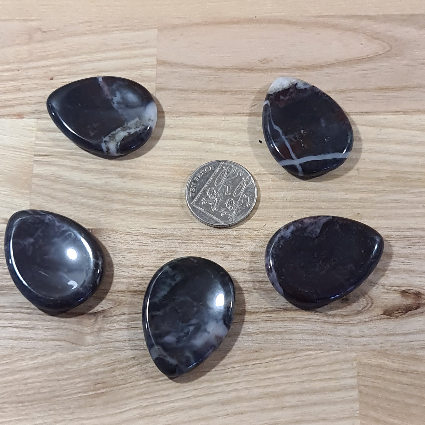 Bloodstone Thumb Stone