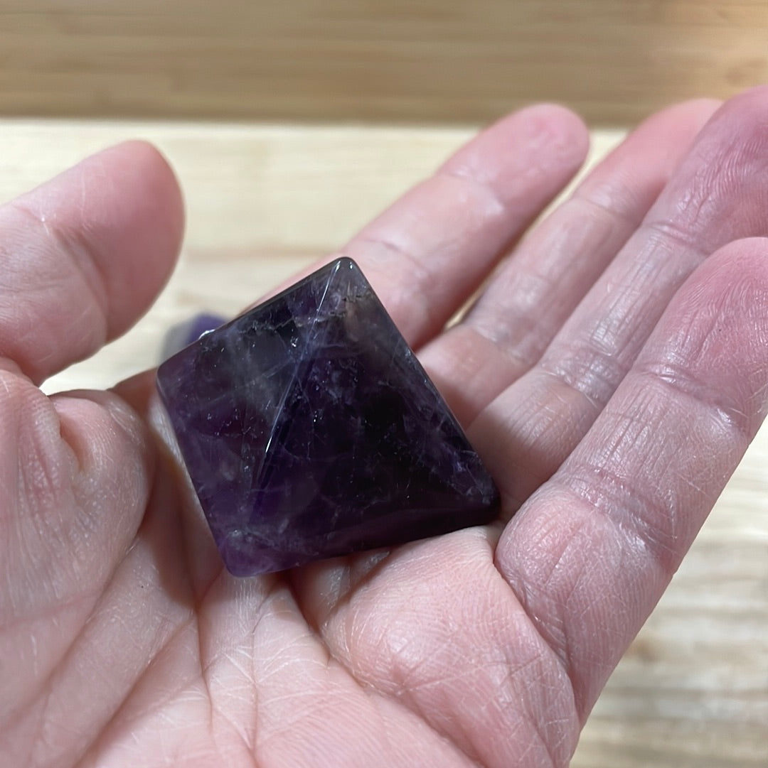 Amethyst Pyramid (small)
