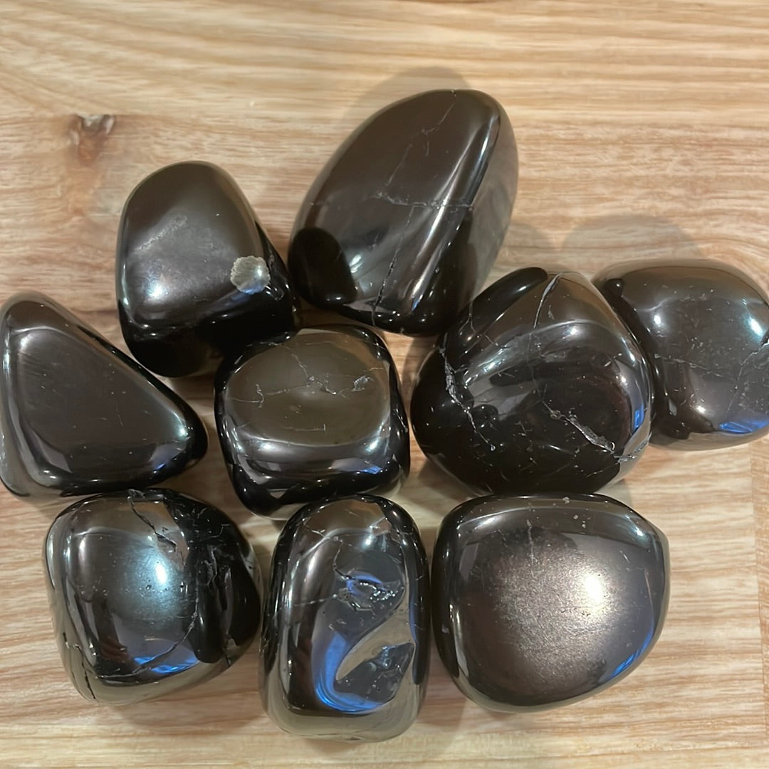 Jet Tumblestones