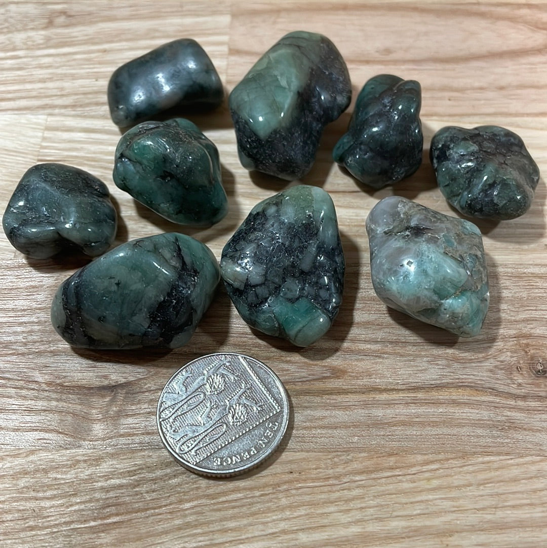 Emerald Tumblestone Large
