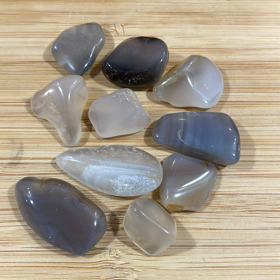 Grey Chalcedony Tumblestone