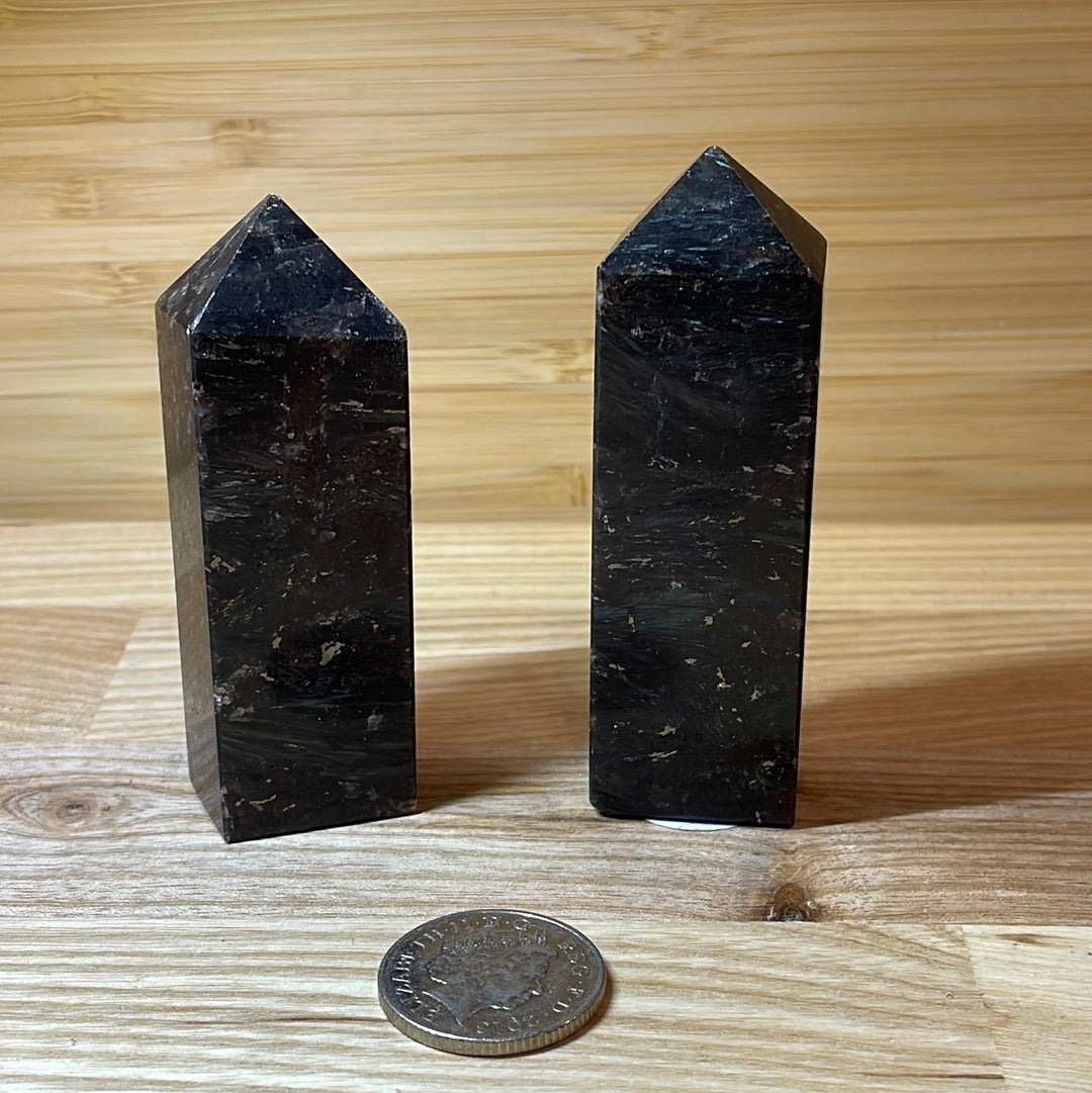 Astrophyllite Point