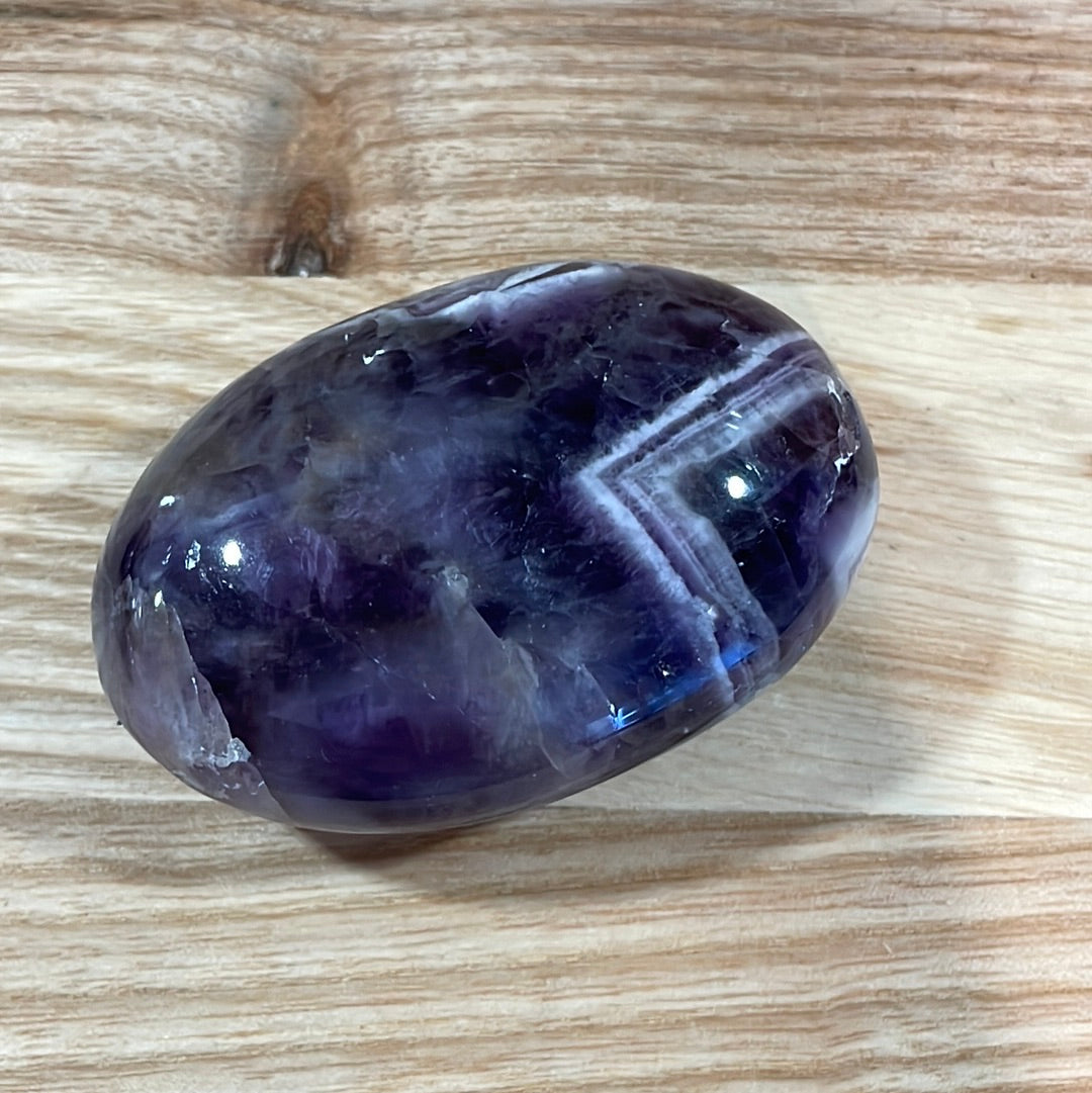 Chevron Amethyst Palmstone