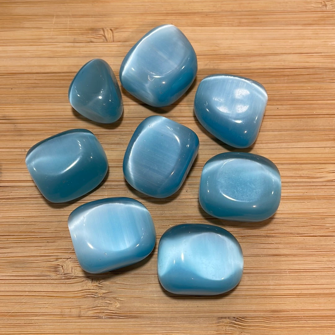 Cats Eye Turquoise Tumblestone