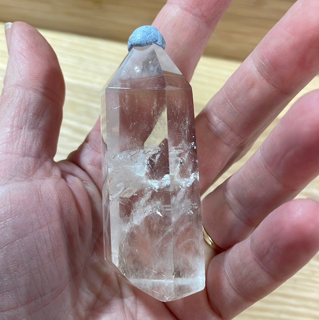 Clear Quartz Points >£20