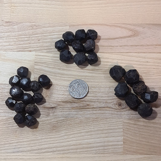 Garnet Tumblestones - Raw