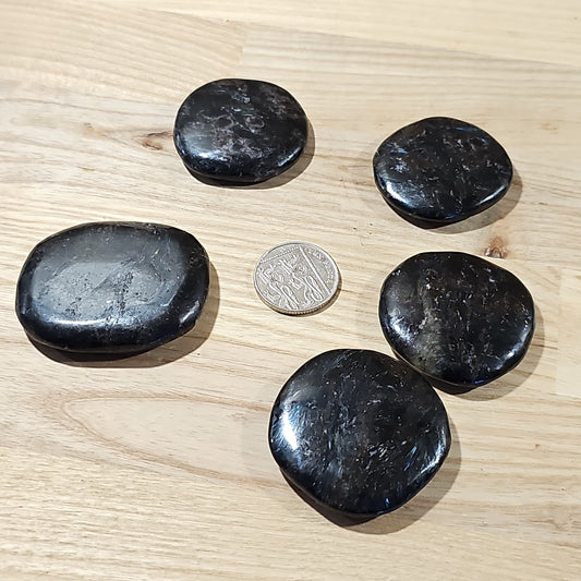 Arfvedsonite Tablet / Palmstones