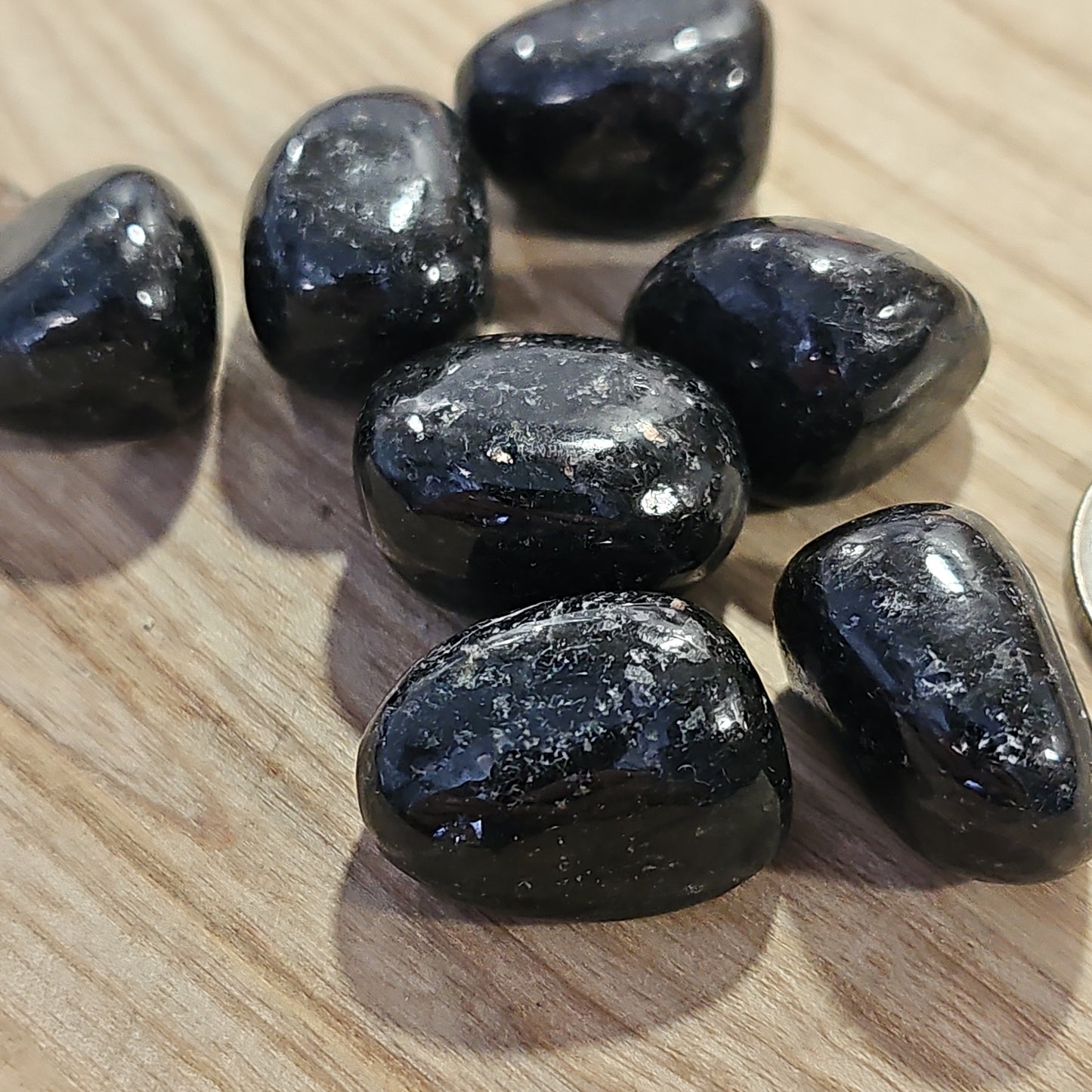 Nuummite