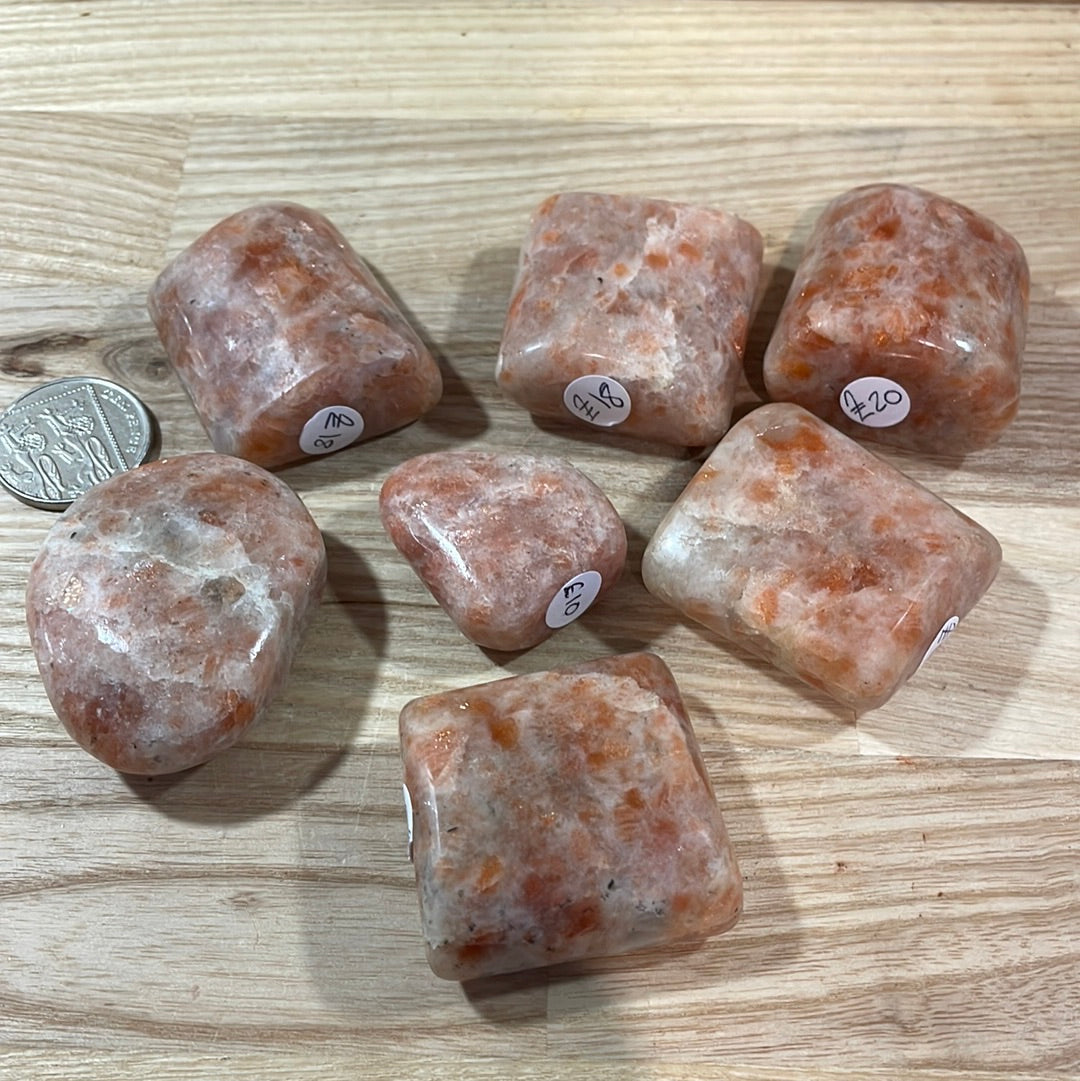 Sunstone A Grade Pebbles/Freeforms