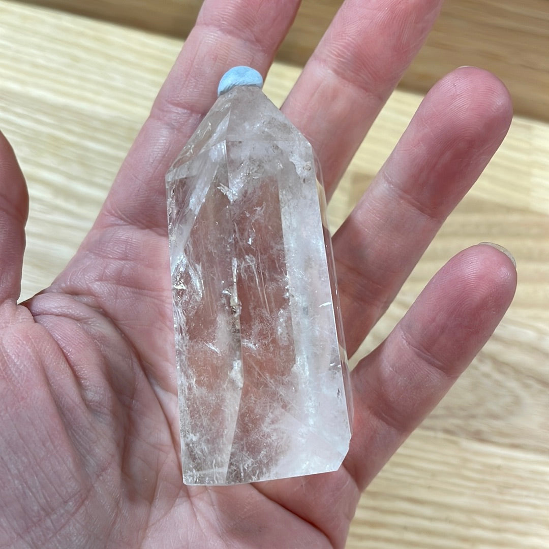 Clear Quartz Points >£20