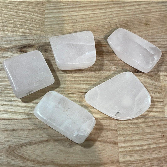Mangano Calcite Freeform Tablet