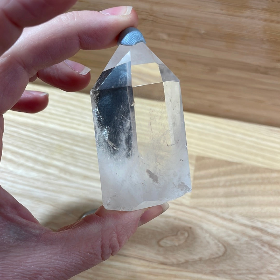 Clear Quartz Points >£20