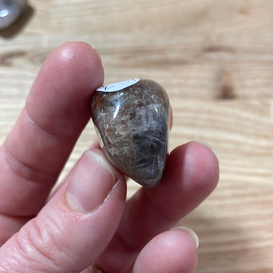 Super Seven Tumblestones AAA quality