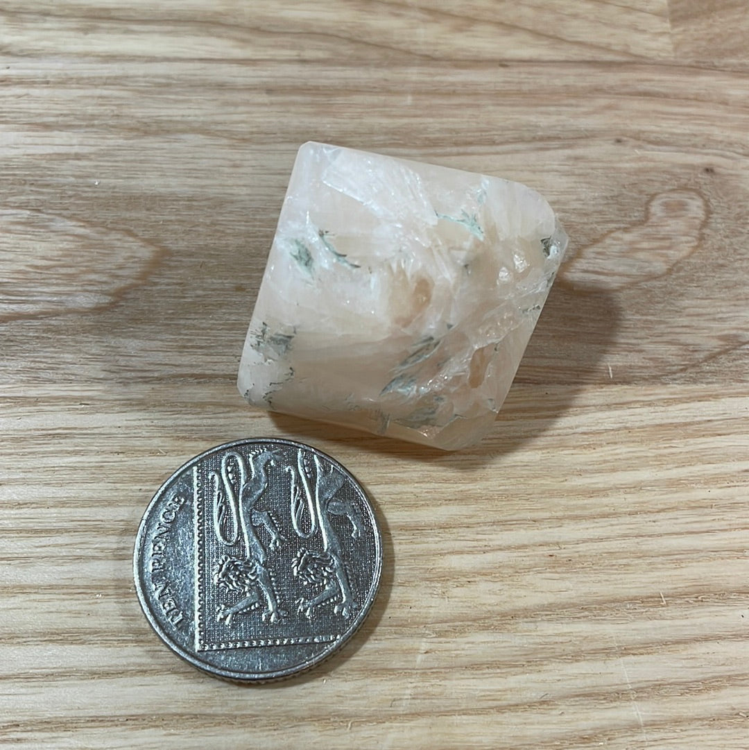 Stilbite Tumblestone