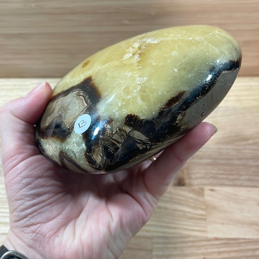 Septarian Heart Large (1kg+)