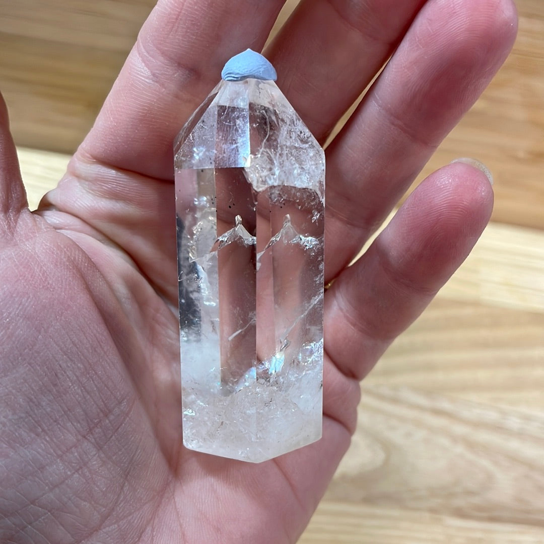 Clear Quartz Points >£20