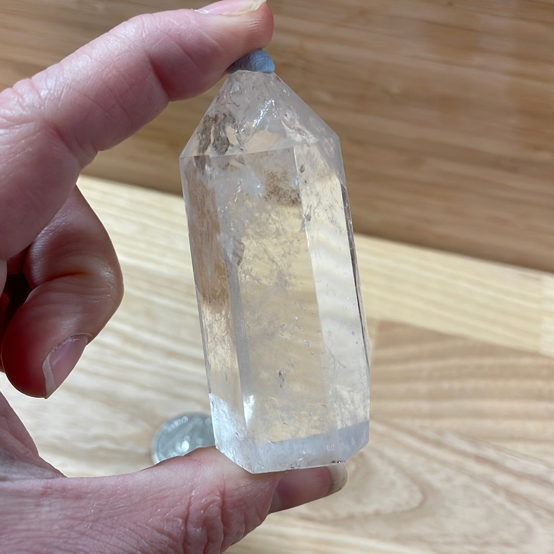 Clear Quartz Points >£20