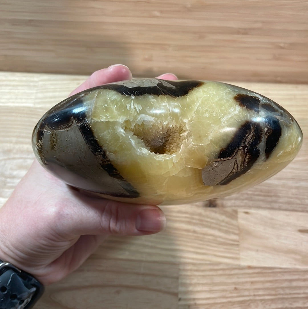 Septarian Heart Large (1kg+)