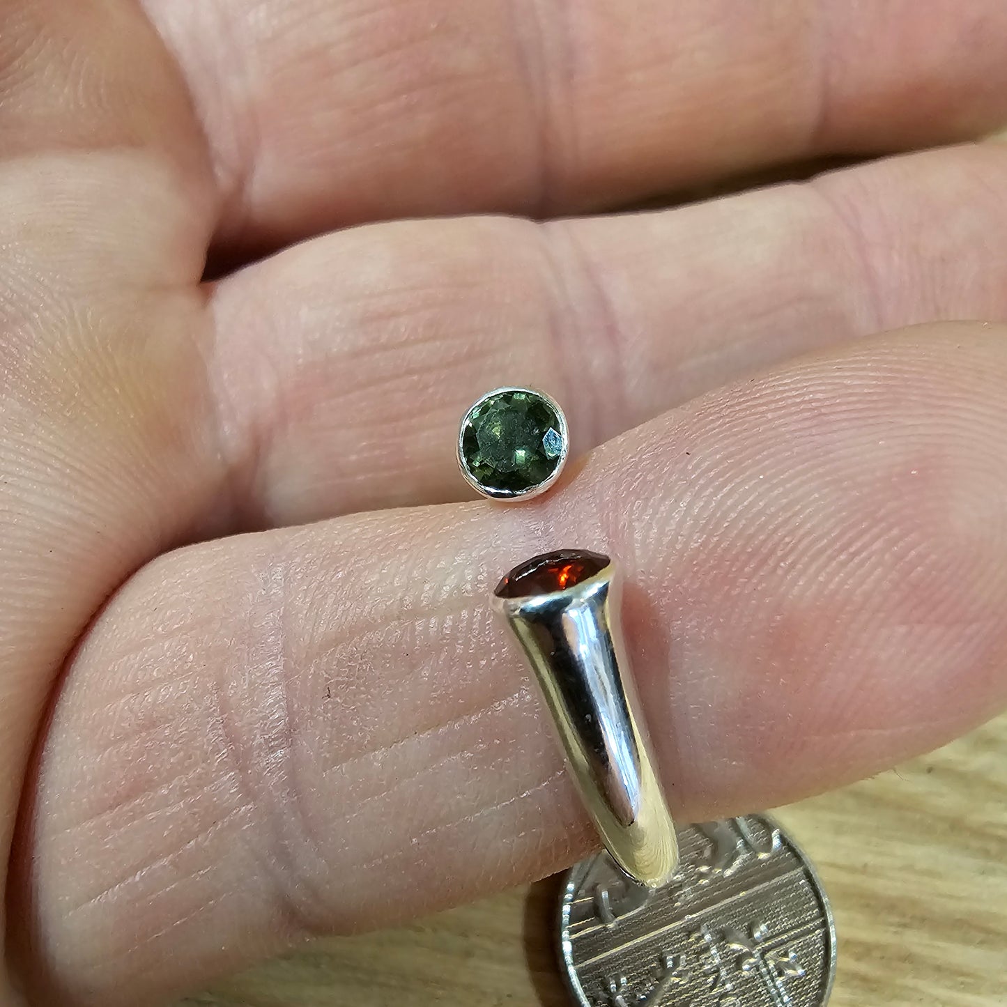 Moldavite / Garnet Adjustable ring