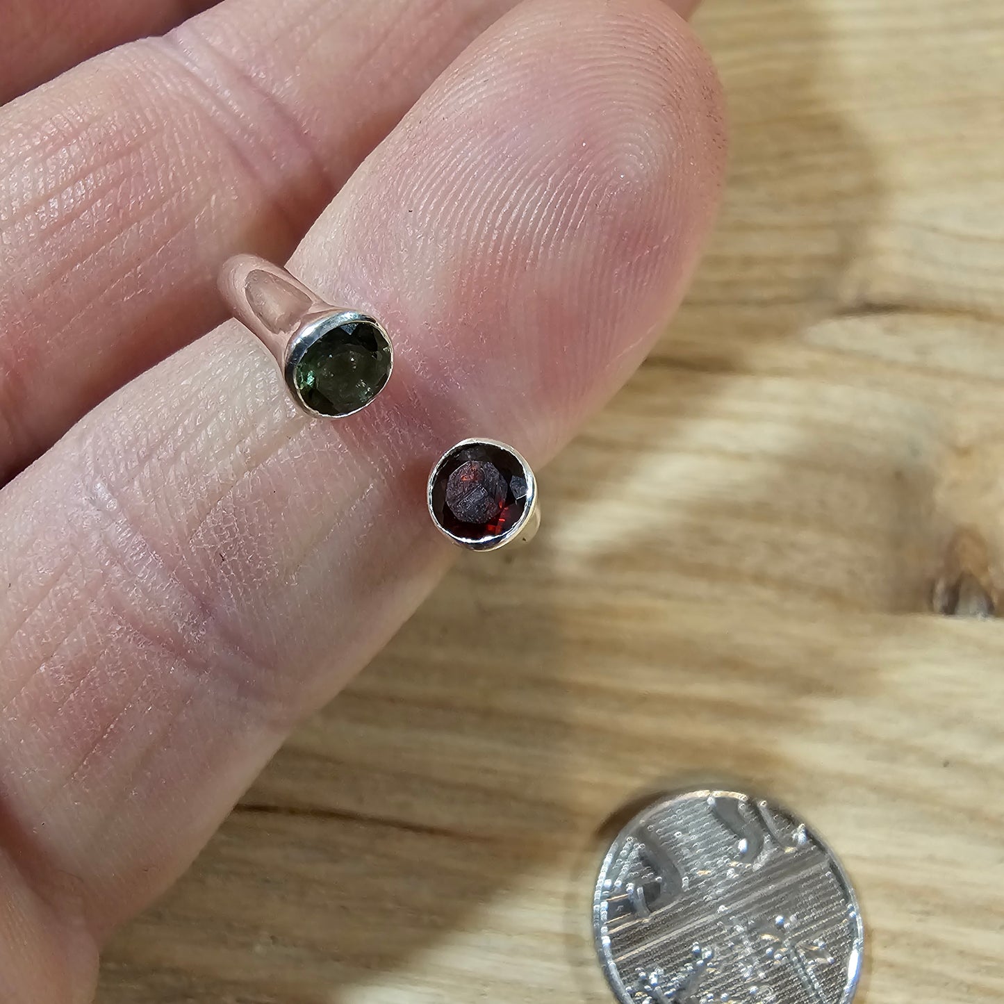 Moldavite / Garnet Adjustable ring