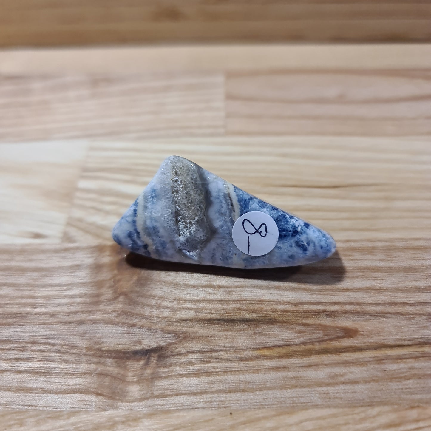 Blue Scheelite