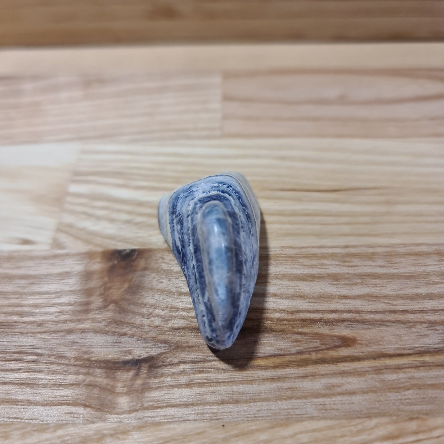 Blue Scheelite