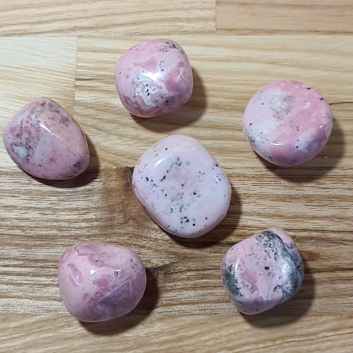 Rhodonite Tumblestone (AA grade)