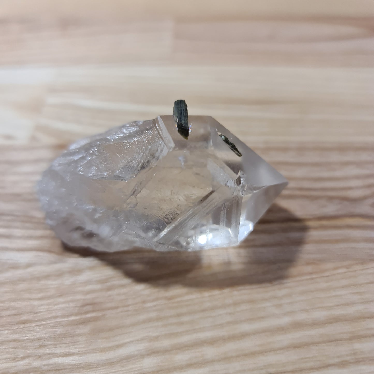 Epidote in Quartz N⁰ 4_4