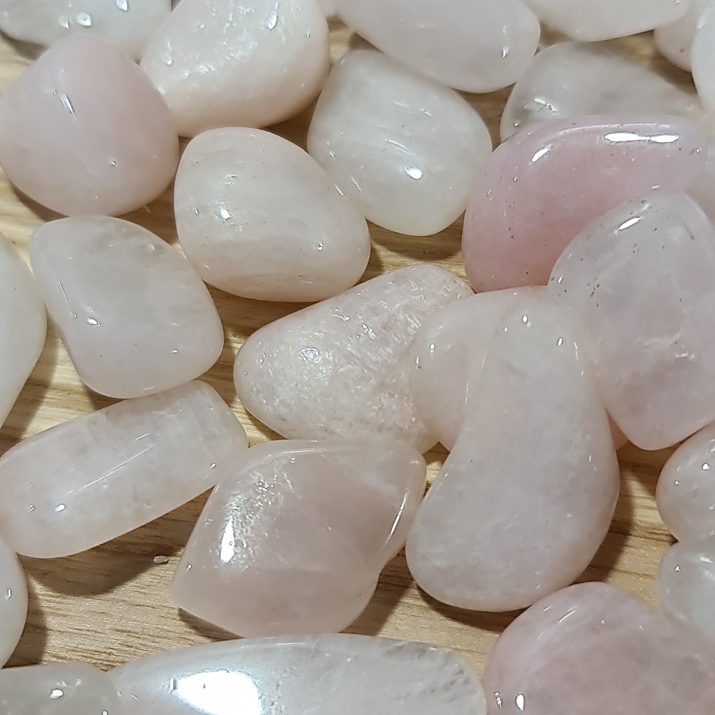 Petalite Tumblestone