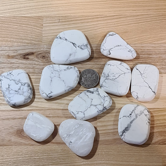 White Howlite Smoothstone