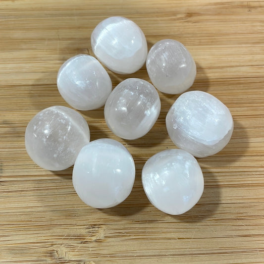 Selenite Satin Spar Tumblestone