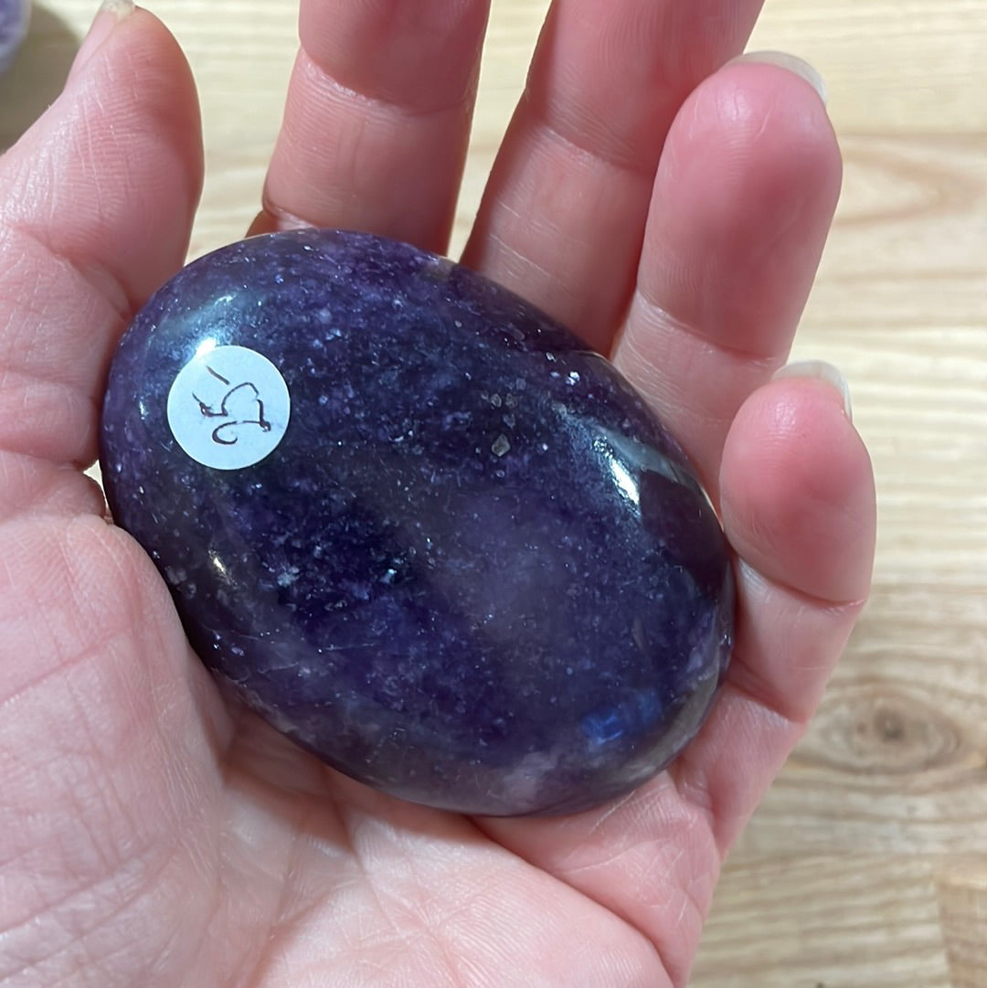 Lepidolite Palmstone