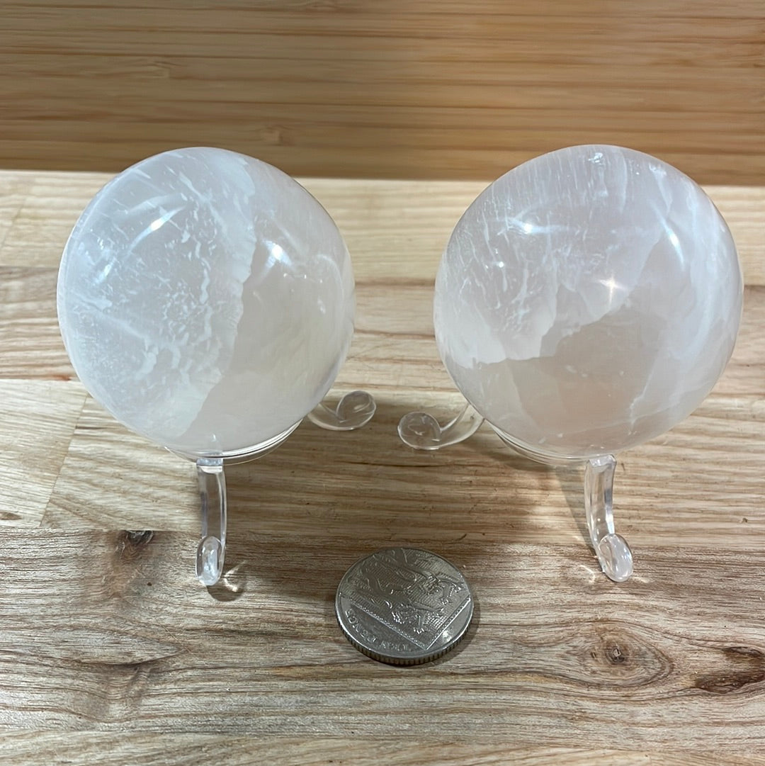 Selenite Sphere (Approx 5cm)