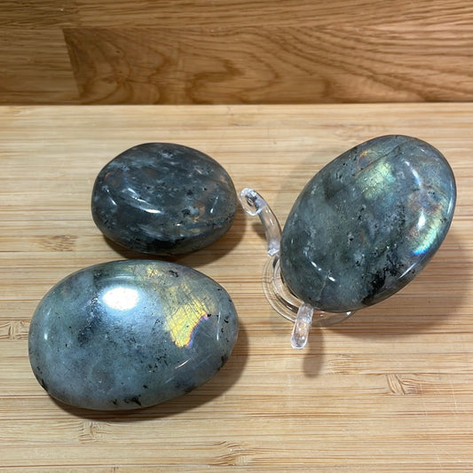 Labradorite Palmstone